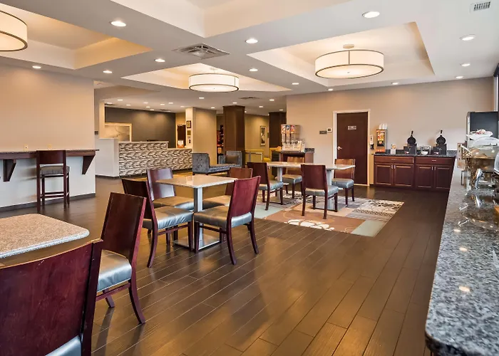 Best Western Plus Boardman Inn & Suites